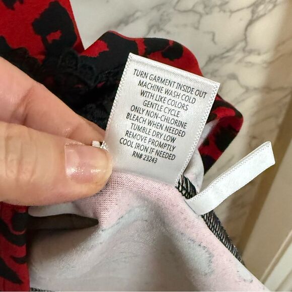 NEW NY&C Red Black Leopard Lace Trim Halter Dress Size M - Picture 11 of 12